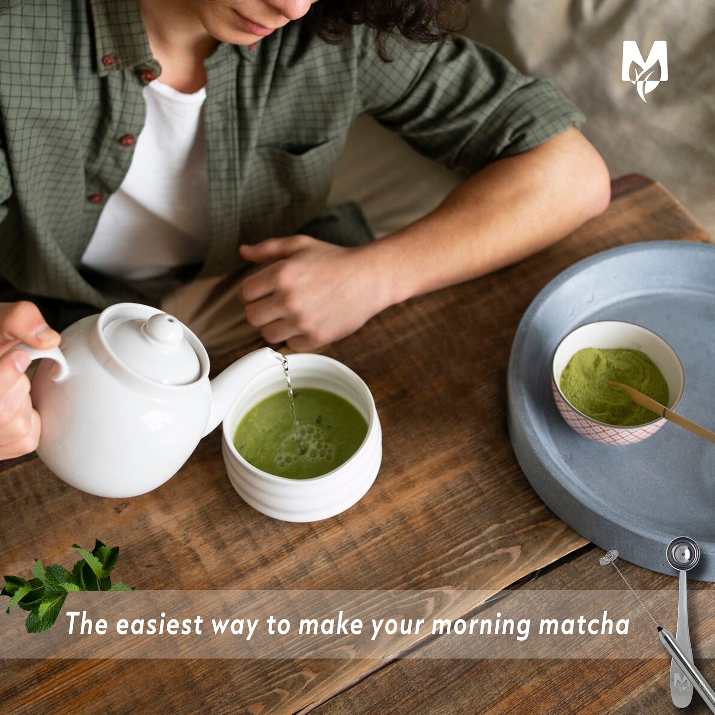 Person pouring green tea into a cup on a wooden table with text overlay.